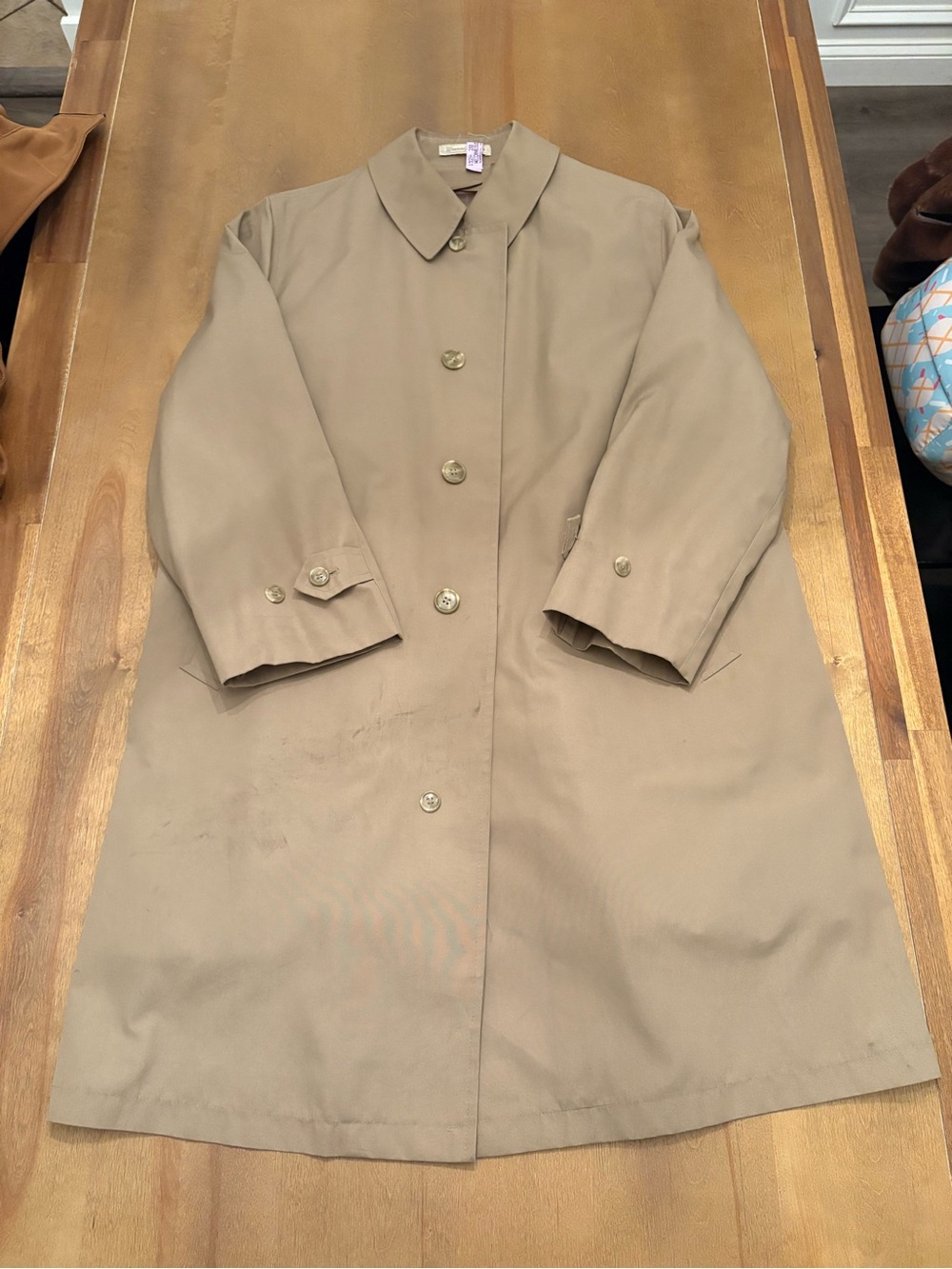 Vtg MISTY HARBOR Men’s Beige Trench Coat size 42 short